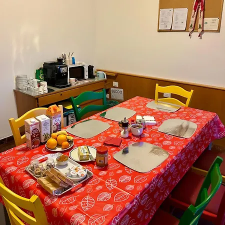 Filoxenia Social House 3*