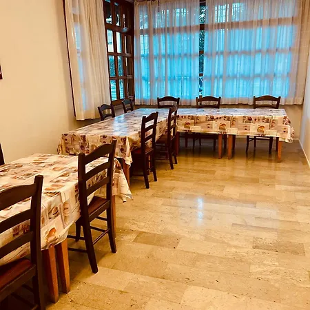 Filoxenia Social House 3*
